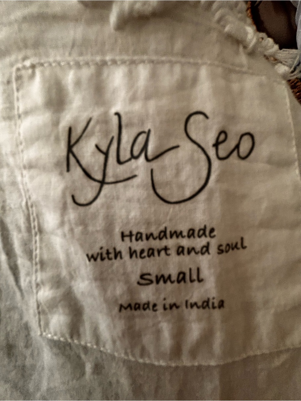 White Embroidered Lightweight Cotton duster - Picture 3 of 4